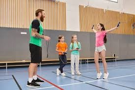 @SkySportDE 🇩🇪 来源：天空体育德国记者 Plettenberg全部 🚨💥 独家 ｜ 马克西米利安·鲍尔转会比勒费尔德——交易完成 ✔️