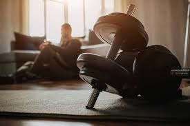 团队篮球！勇士全场送出40次助攻，7人得分上双大胜黄蜂36分