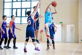 艾弗森心中历史前五 认可传奇与革新者